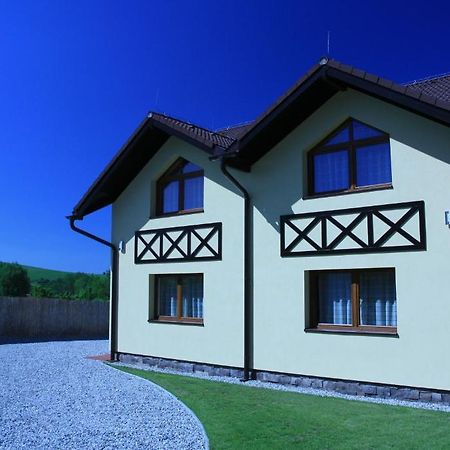 Skipension Jasna Pavcina Lehota  Exterior photo